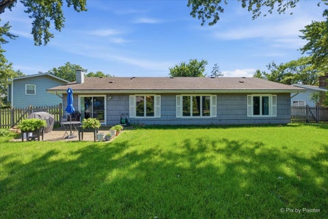 Tiny photo for 23W222 Westchester Court, Glen Ellyn, IL 60137 (MLS # 12682371)