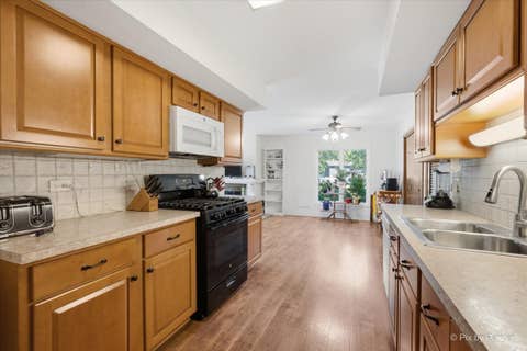 Tiny photo for 23W222 Westchester Court, Glen Ellyn, IL 60137 (MLS # 12682371)