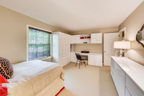 Tiny photo for 1076 Old Elm Lane, Glencoe, IL 60022 (MLS # 12587889)