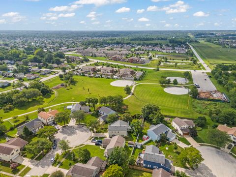 Tiny photo for 20252 Pepperwood Court, Frankfort, IL 60423 (MLS # 12477068)