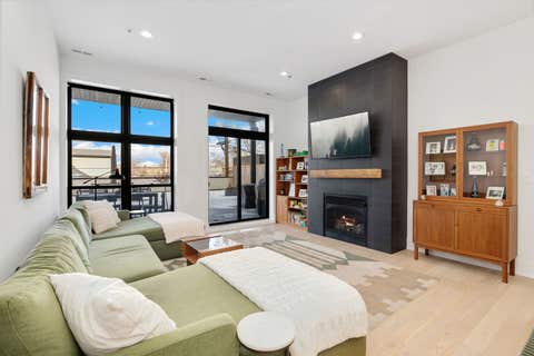 Tiny photo for 4405 N Richmond Street #205, Chicago, IL 60625 (MLS # 12646477)