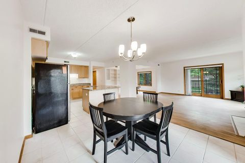 Tiny photo for 115 N Clifton Avenue #101, Park Ridge, IL 60068 (MLS # 12635944)