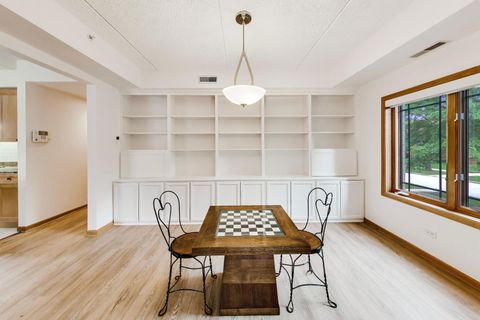 Tiny photo for 115 N Clifton Avenue #101, Park Ridge, IL 60068 (MLS # 12635944)