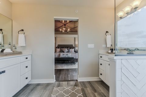 Tiny photo for 23 Hawthorn Ridge Drive, Hawthorn Woods, IL 60047 (MLS # 12564479)