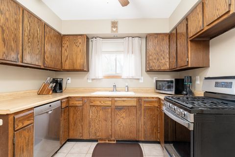 Tiny photo for 22547 S Bramble Hill Road, Joliet, IL 60404 (MLS # 12635041)