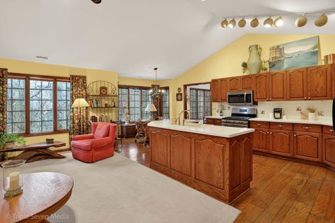 Tiny photo for 1120 Ponderosa Court, Darien, IL 60561 (MLS # 12615427)