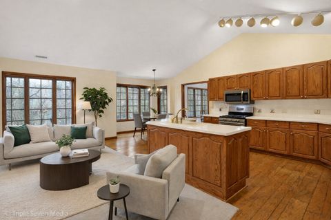Tiny photo for 1120 Ponderosa Court, Darien, IL 60561 (MLS # 12615427)
