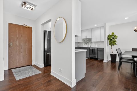 Tiny photo for 711 S River Road #617, Des Plaines, IL 60016 (MLS # 12567920)