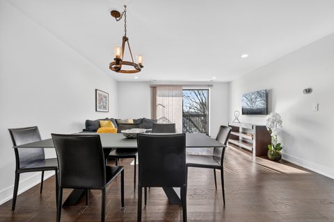 Tiny photo for 711 S River Road #617, Des Plaines, IL 60016 (MLS # 12567920)