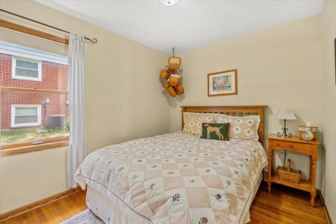 Tiny photo for 3705 W Anne Street, McHenry, IL 60050 (MLS # 12472179)