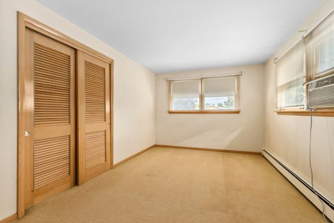 Tiny photo for 10336 S Georgia Lane, Oak Lawn, IL 60453 (MLS # 12738321)