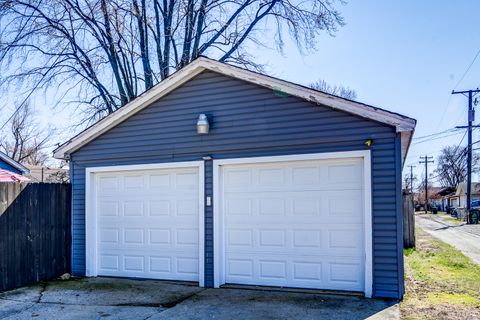 Tiny photo for 2953 180th Street, Lansing, IL 60438 (MLS # 12597406)