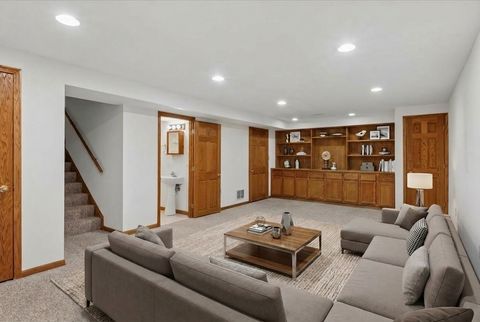 Tiny photo for 2546 Heritage Court, Geneva, IL 60134 (MLS # 12609616)