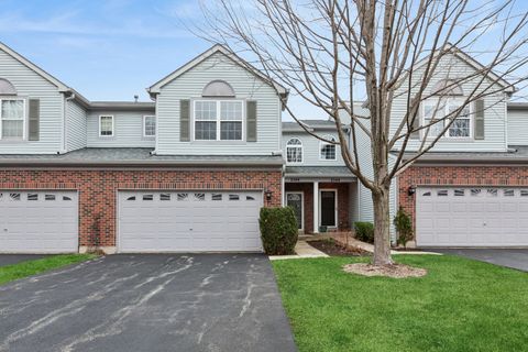 Photo of 2546 Heritage Court, Geneva, IL 60134 (MLS # 12609616)