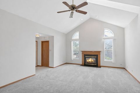 Tiny photo for 144 Canterbury Court, Bloomingdale, IL 60108 (MLS # 12613532)