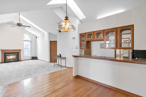 Tiny photo for 144 Canterbury Court, Bloomingdale, IL 60108 (MLS # 12613532)