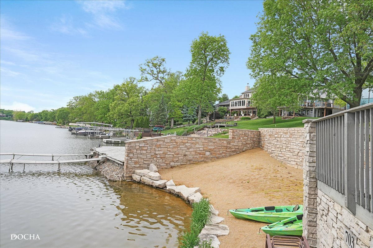 703 Glenda Court