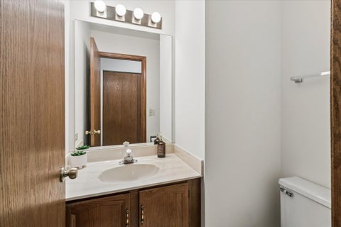 Tiny photo for 1315 Cheswick Court #C, Wheeling, IL 60090 (MLS # 12687166)