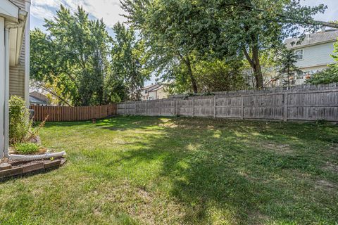 Tiny photo for 216 Timber Oaks Drive, North Aurora, IL 60542 (MLS # 12491279)