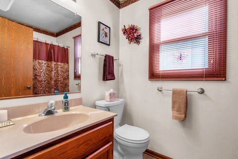 Tiny photo for 216 Timber Oaks Drive, North Aurora, IL 60542 (MLS # 12491279)