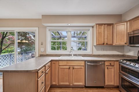 Tiny photo for 368 Pinoak Drive, Bartlett, IL 60103 (MLS # 12499785)