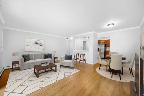 Tiny photo for 4900 Forest Avenue #108, Downers Grove, IL 60515 (MLS # 12489476)
