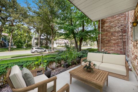 Tiny photo for 4900 Forest Avenue #108, Downers Grove, IL 60515 (MLS # 12489476)