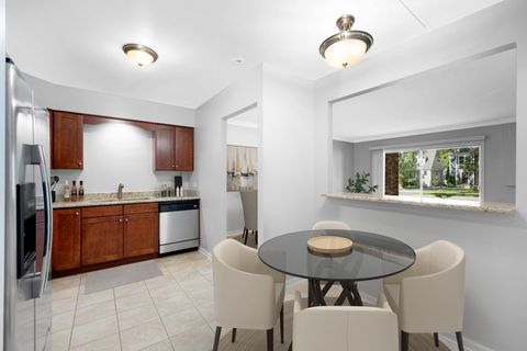 Tiny photo for 4900 Forest Avenue #108, Downers Grove, IL 60515 (MLS # 12489476)