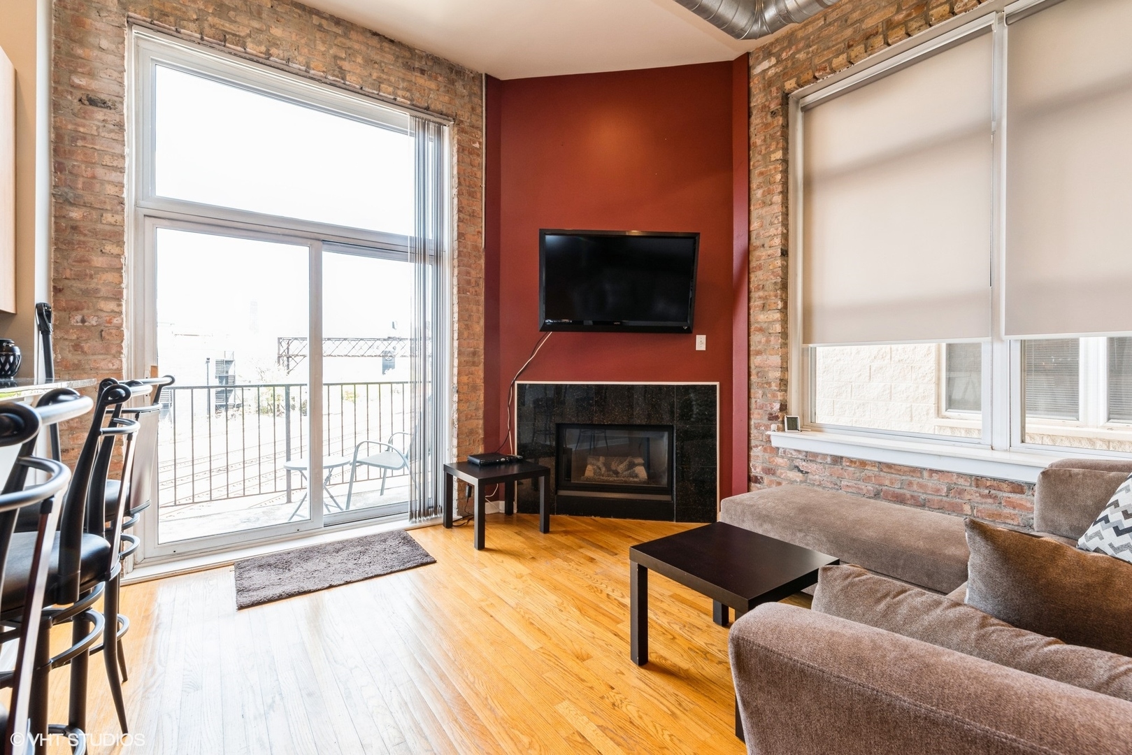 949 N Willard Court 302