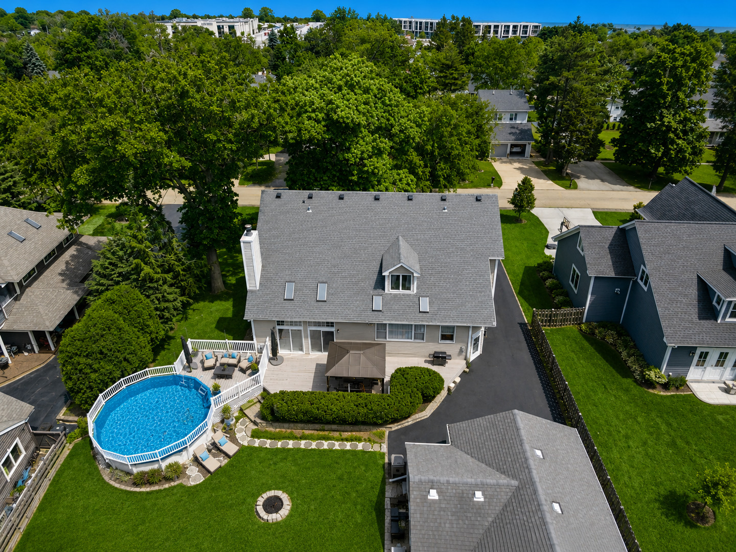 Properties 2 323 N Pleasant Road