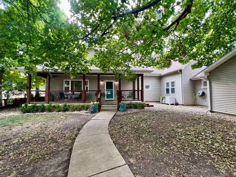 Photo of 617 E Main Street, Arcola, IL 61910 (MLS # 12447588)