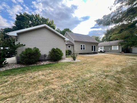 Tiny photo for 617 E Main Street, Arcola, IL 61910 (MLS # 12447588)