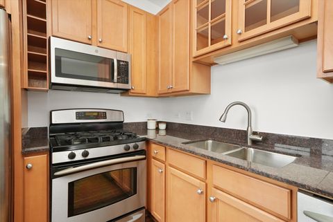 Tiny photo for 233 E 13th Street #601, Chicago, IL 60605 (MLS # 12460283)
