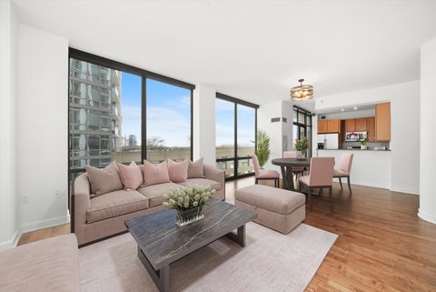 Tiny photo for 233 E 13th Street #601, Chicago, IL 60605 (MLS # 12460283)