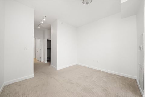 Tiny photo for 233 E 13th Street #601, Chicago, IL 60605 (MLS # 12460283)