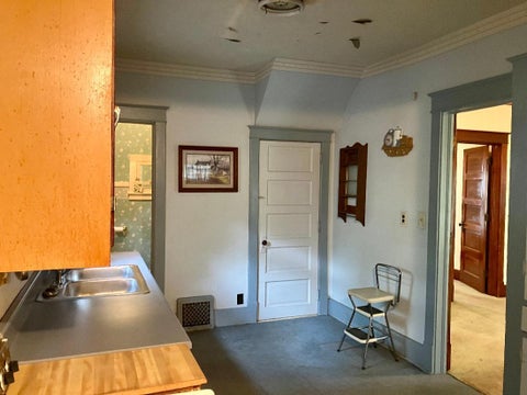 Tiny photo for 412 Monroe Avenue, Dixon, IL 61021 (MLS # 12760943)
