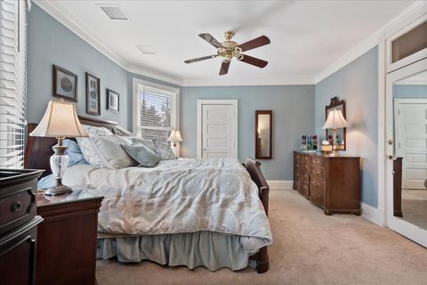 Tiny photo for 516 Greenwood Street, Evanston, IL 60201 (MLS # 12609366)