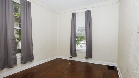 Tiny photo for 802 S Madison Street, Bloomington, IL 61701 (MLS # 12494787)