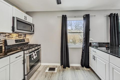 Tiny photo for 318 MARQUETTE Street, Park Forest, IL 60466 (MLS # 12481574)