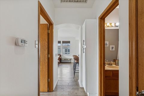 Tiny photo for 420 Chesterfield Court #420, Oswego, IL 60543 (MLS # 12519175)