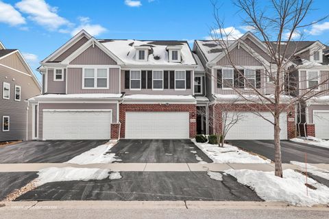 Tiny photo for 534 Watercress Drive, Aurora, IL 60504 (MLS # 12571582)