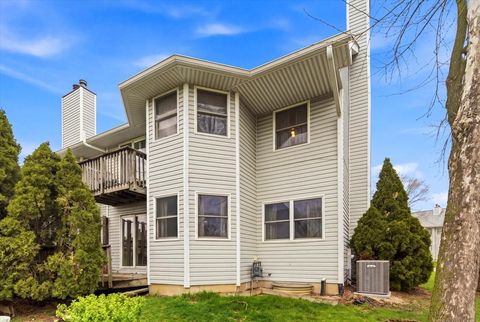 Tiny photo for 2201 Daffodil Drive, Crest Hill, IL 60403 (MLS # 12616822)