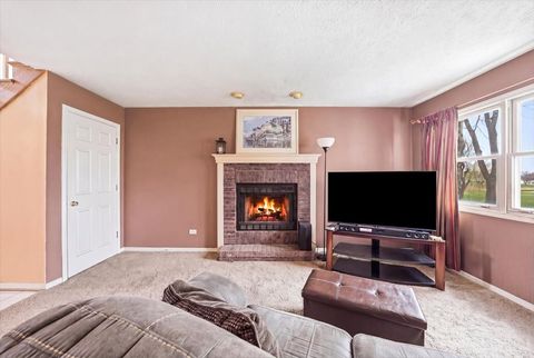 Tiny photo for 2201 Daffodil Drive, Crest Hill, IL 60403 (MLS # 12616822)