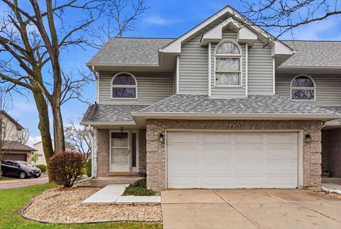 Tiny photo for 2201 Daffodil Drive, Crest Hill, IL 60403 (MLS # 12616822)