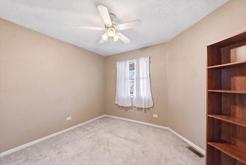 Tiny photo for 2201 Daffodil Drive, Crest Hill, IL 60403 (MLS # 12616822)