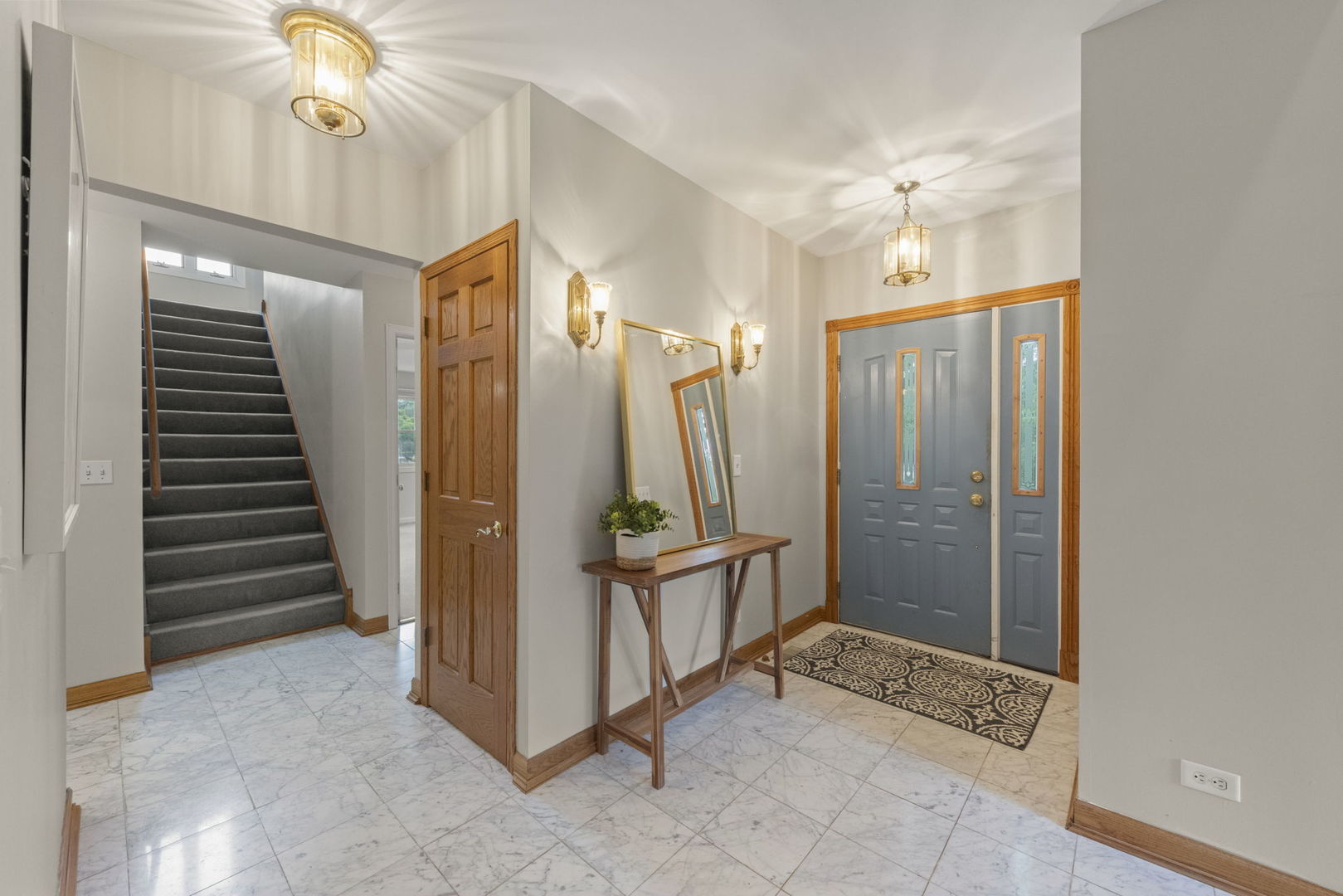 27W268 Hoy Avenue
