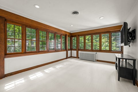 Tiny photo for 327 Marshman Avenue, Highland Park, IL 60035 (MLS # 12769637)