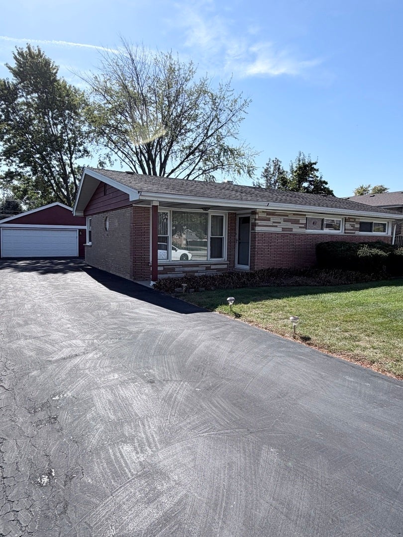 6635 W 87th Street