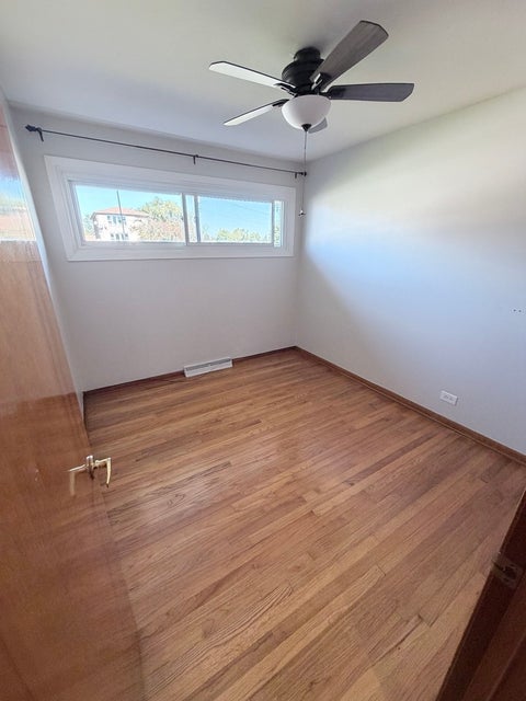 Tiny photo for 6635 W 87th Street, Oak Lawn, IL 60453 (MLS # 12782709)