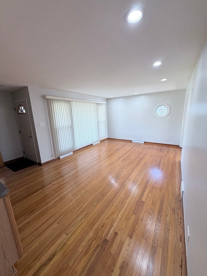 6635 W 87th Street